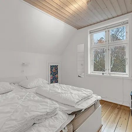 Holiday home Hanni - 600m From The Sea By Interhome