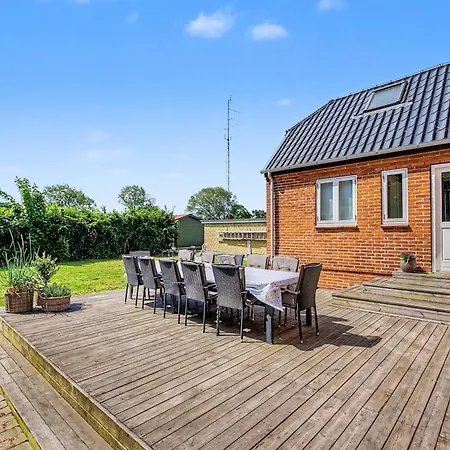 Holiday home Hanni - 600m From The Sea By Interhome